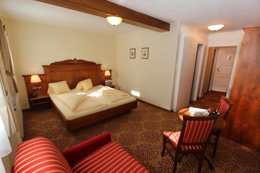 Familienresort Reslwirt Hotel Flachau